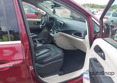 2018 Chrysler Pacifica Touring L из США, поврежденный, VIN 2C4RC1BG8JR128198